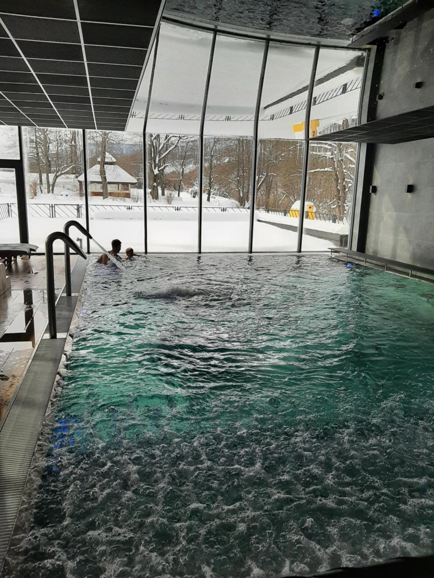 Carynska Resort & Spa Lutowiska Exterior foto